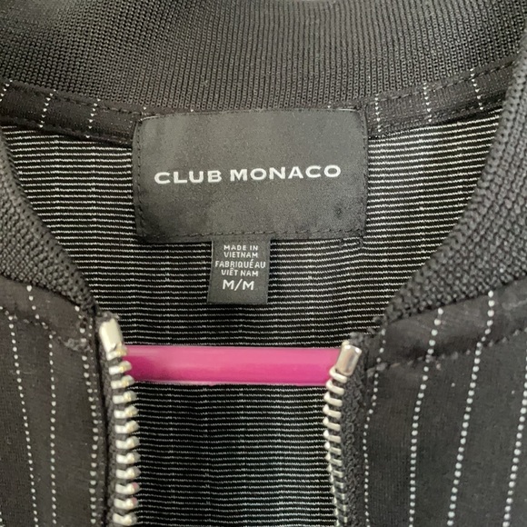 Club Monaco Quater Zip outwear - Picture 2 of 4